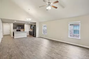 11024 Pack Wagon Trail, Austin, TX 78754 - Photo 9