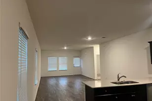 105 Crier Cv, Georgetown, TX 78626 - Photo 13