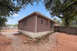 1724 Westend Pl, Round Rock, TX 78681 - Photo 5