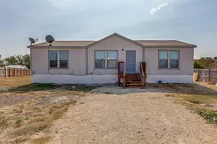 346 Rancho Linda Dr, Lockhart, TX 78644 - Photo 1