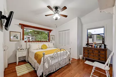 734 Island Drive, Bluffton, TX 78607 - Photo 17