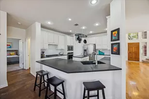 3702 Runnels Ct, Austin, TX 78732 - Photo 13