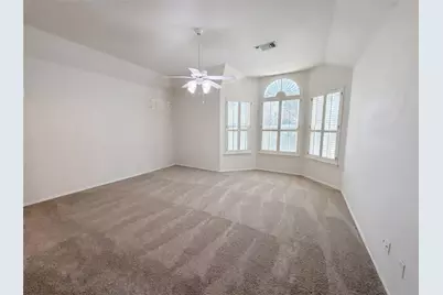 117 Brentwood Drive, Georgetown, TX 78628 - Photo 11