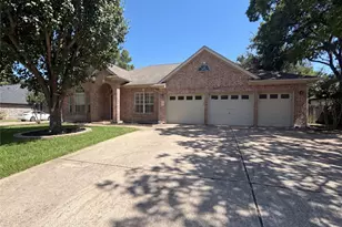 117 Brentwood Dr, Georgetown, TX 78628 - Photo 1