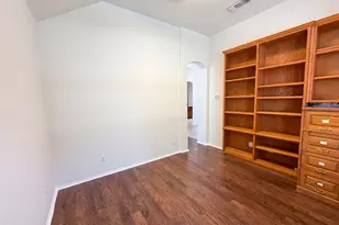 117 Brentwood Dr, Georgetown, TX 78628 - Photo 13