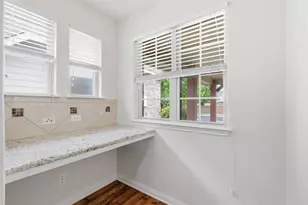 339 Sycamore St, Georgetown, TX 78633 - Photo 19