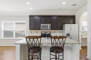 339 Sycamore St, Georgetown, TX 78633 - Photo 13