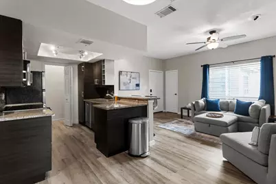 506 W San Antonio Street #205, San Marcos, TX 78666 - Photo 9