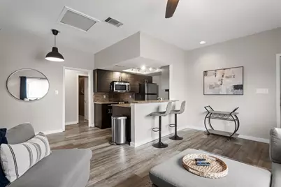 506 W San Antonio Street #205, San Marcos, TX 78666 - Photo 5