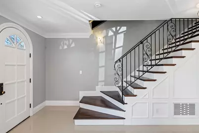 1810 W 35th Street, Austin, TX 78703 - Photo 7