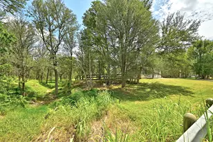 354 Lamaloa Ln, Bastrop, TX 78602 - Photo 31