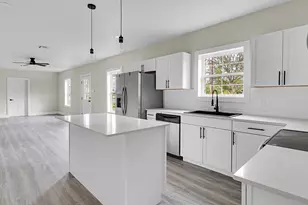 200 S Narcissus St, Thornton, TX 75838 - Photo 7