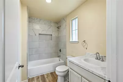 130 Gato Road, Cedar Creek, TX 78612 - Photo 9