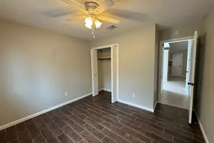 215 Greenlawn Blvd, Round Rock, TX 78664 - Photo 11