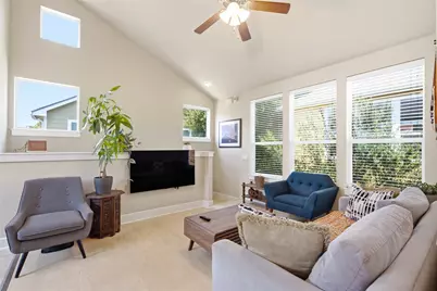 1601 Miriam Avenue #213, Austin, TX 78702 - Photo 3