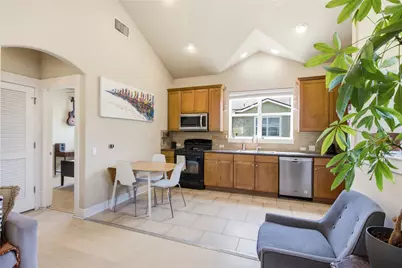 1601 Miriam Avenue #213, Austin, TX 78702 - Photo 9