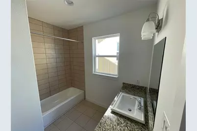 232 Sapphire Road, New Braunfels, TX 78130 - Photo 17