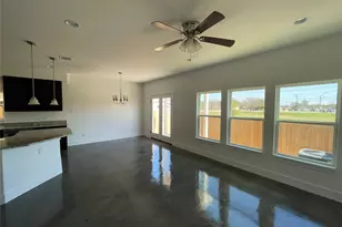 232 Sapphire Rd, New Braunfels, TX 78130 - Photo 5