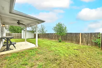 132 Mansfield Lake Trail, Kyle, TX 78640 - Photo 15