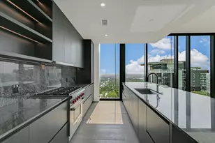 610 Davis St, Austin, TX 78701 - Photo 5