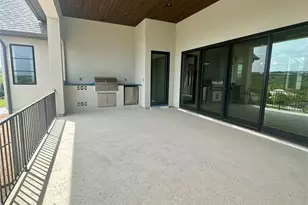 402 Sweet Grass Ln, Austin, TX 78738 - Photo 9