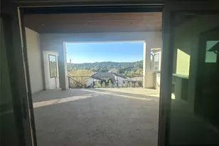 402 Sweet Grass Ln, Austin, TX 78738 - Photo 9