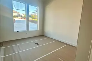 402 Sweet Grass Ln, Austin, TX 78738 - Photo 21