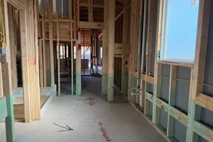 405 Raleigh Dr, Georgetown, TX 78633 - Photo 5