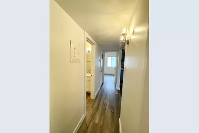 1304 Summit Street #202, Austin, TX 78741 - Photo 5