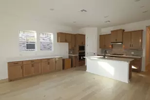 129 Bishop Wood Rd, Dripping Springs, TX 78620 - Photo 3