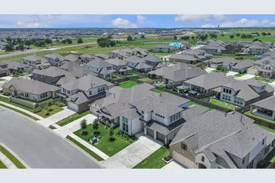 113 Lenera Drive, Liberty Hill, TX 78642 - Photo 33