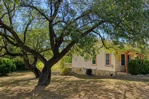 11540 Crumley Creek Rd, Jonestown, TX 78645 - Photo 3