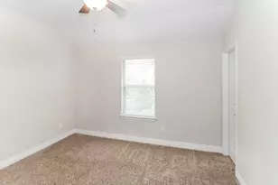 542 Bonnet Blvd, Georgetown, TX 78628 - Photo 17