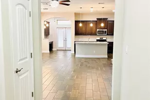 542 Bonnet Blvd, Georgetown, TX 78628 - Photo 3