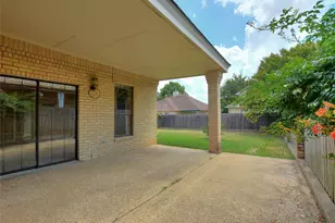 10215 River Plantation Dr, Austin, TX 78747 - Photo 33