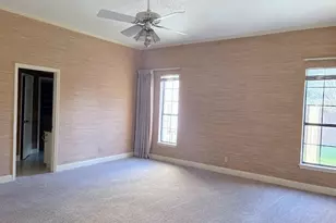 10215 River Plantation Dr, Austin, TX 78747 - Photo 17
