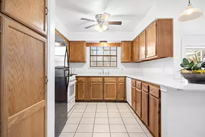 2301 Lawnmont Avenue #1, Austin, TX 78756 - Photo 5