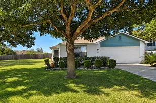 981 Shadow Creek Blvd, Buda, TX 78610 - Photo 1