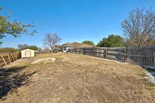 981 Shadow Creek Blvd, Buda, TX 78610 - Photo 31