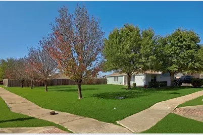 981 Shadow Creek Boulevard, Buda, TX 78610 - Photo 3