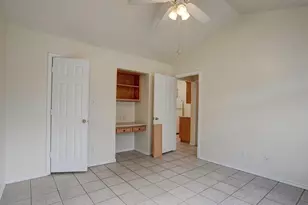 427 Lindsey St, San Marcos, TX 78666 - Photo 9