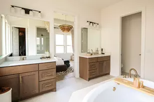 8504 Ambergill Ct, Austin, TX 78744 - Photo 23