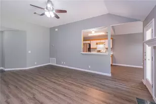 1000 Honeysuckle Dr, Leander, TX 78641 - Photo 7