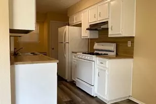 11701 Bayou Bend, Austin, TX 78759 - Photo 7