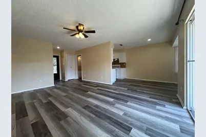 11701 Bayou Bend, Austin, TX 78759 - Photo 3