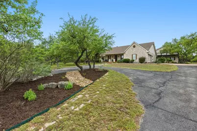 508 S Lariat Circle, Dripping Springs, TX 78620 - Photo 3