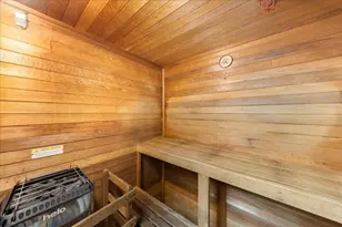 40 N Interstate Hwy 35, Austin, TX 78701 - Photo 23