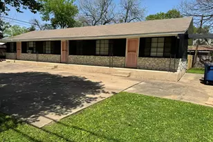 906 E 46th St, Austin, TX 78751 - Photo 11