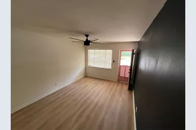 906 E 46th Street #B, Austin, TX 78751 - Photo 3