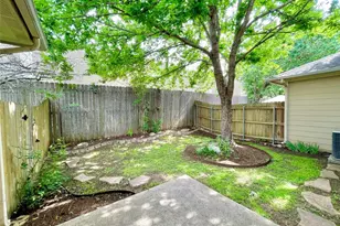 7708 San Felipe Blvd, Austin, TX 78729 - Photo 9